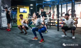 健身房吃瓜爆料大瓜更新时间,大瓜更新，最新动态揭秘！